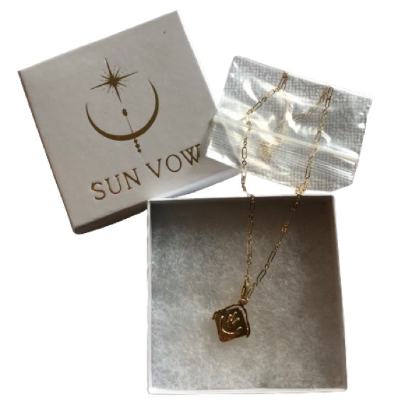 NIB Sun Vow Catalyst 14kt Gold Necklace - Picture 3 of 6